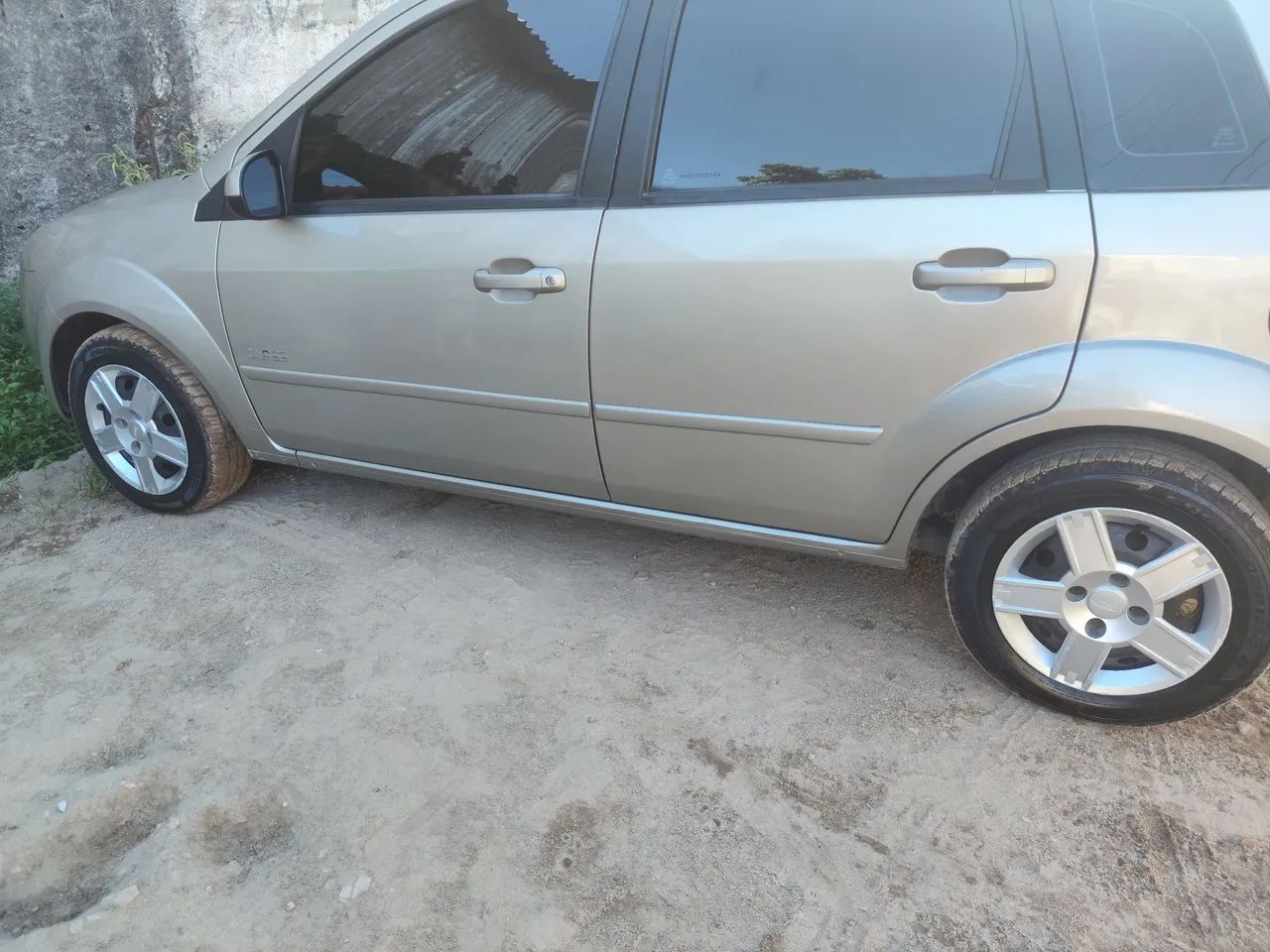 Ford Fiesta 1.0 8V 2010