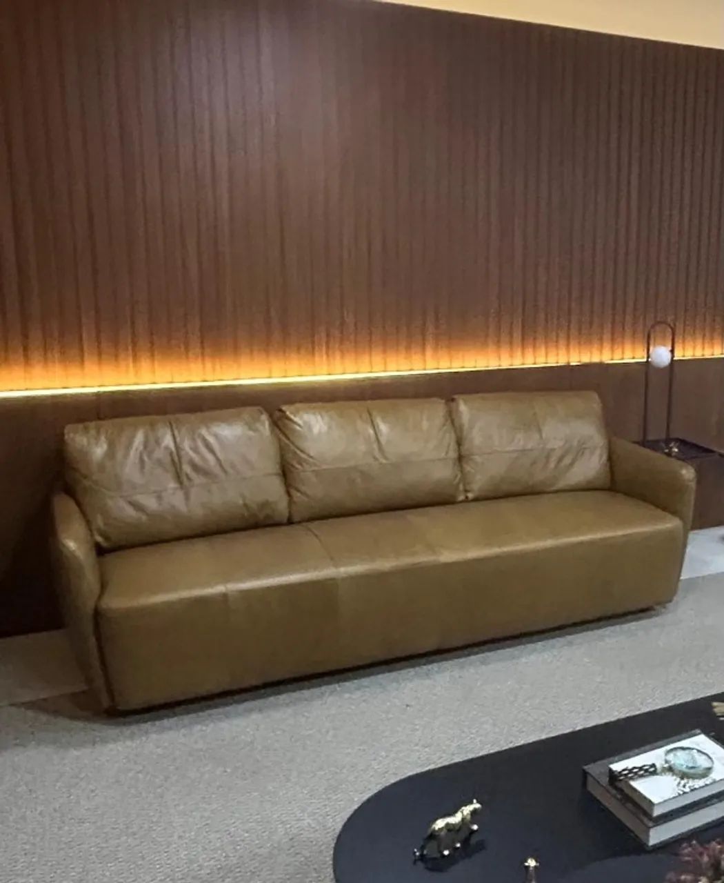 sofa couro 2.30 metros 