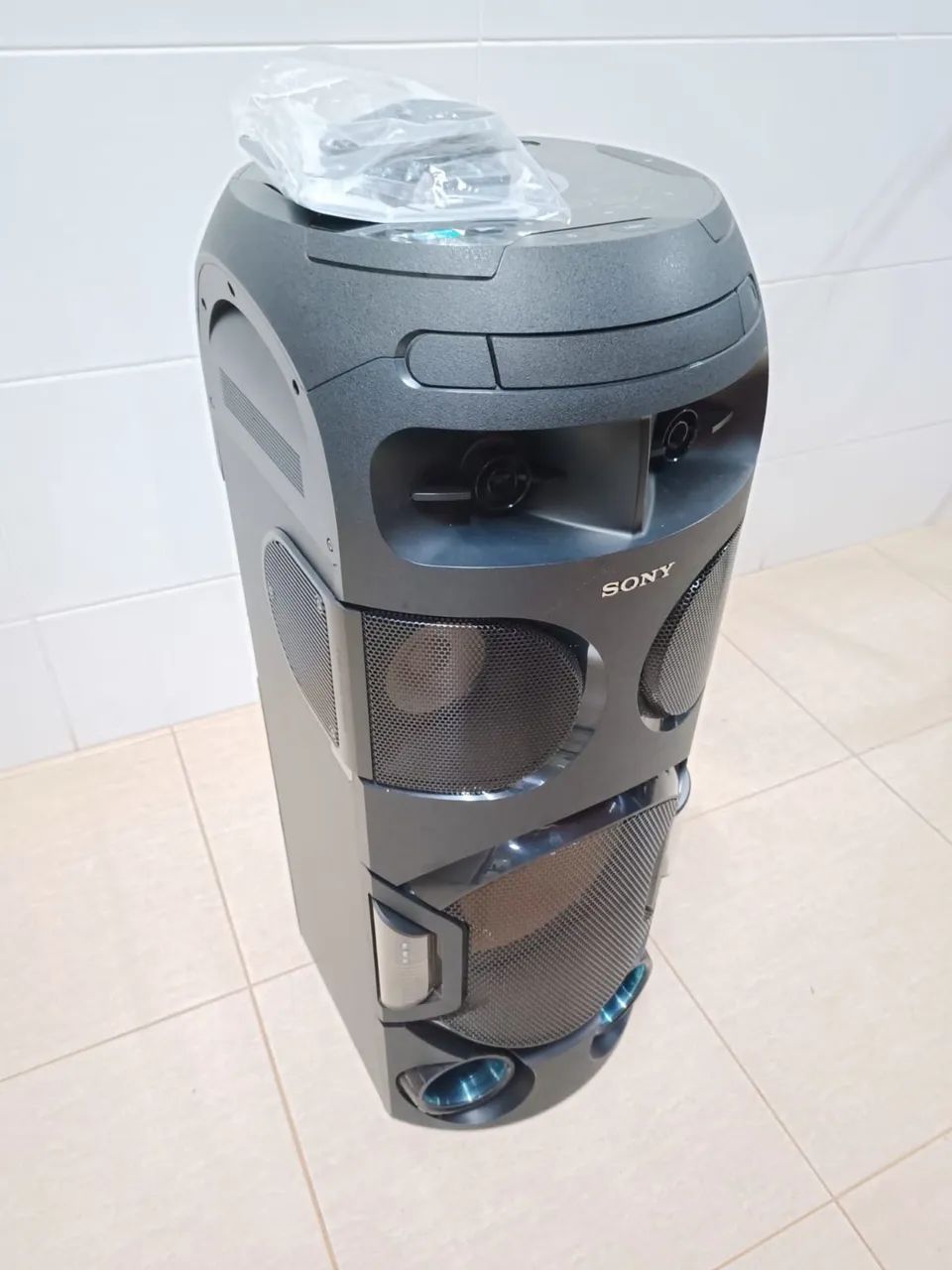 Sony V72D