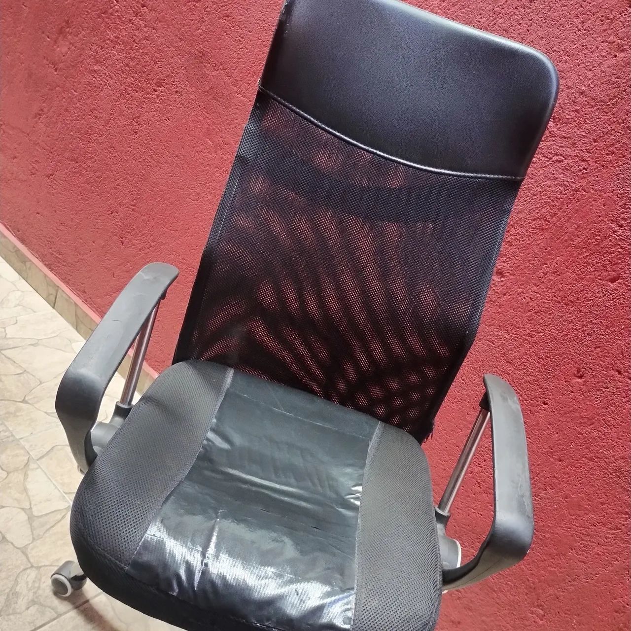 CADEIRA DE ESCRITÓRIO - Foto 2