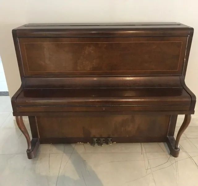 Piano M. Schwartzmann