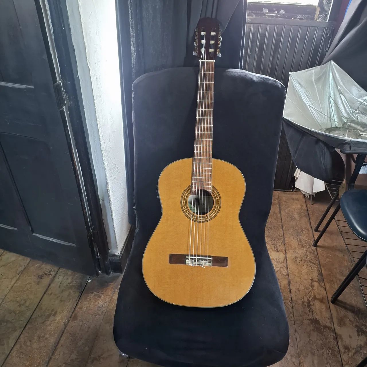 Violão Eagle elétrico naylon