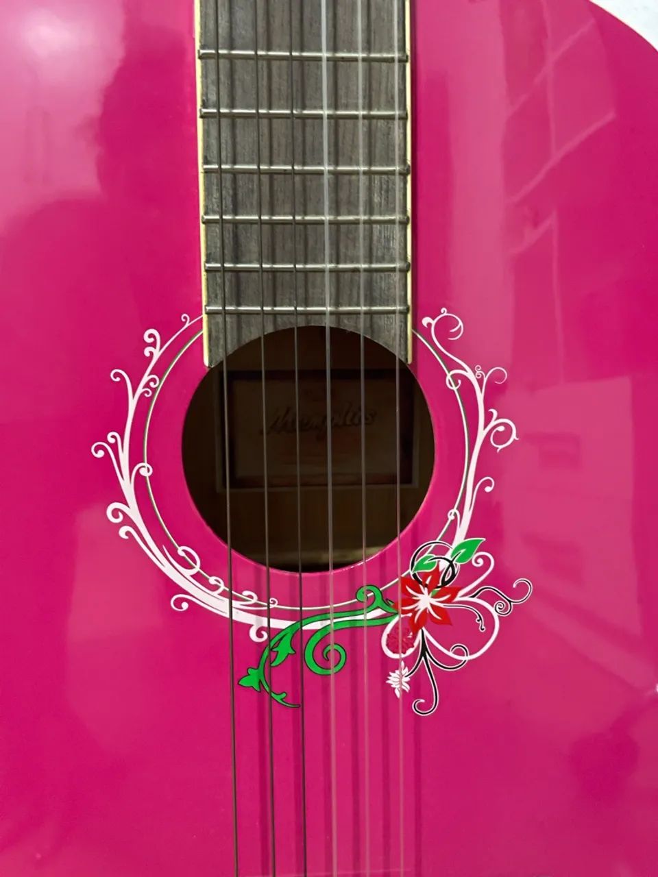 Violão rosa com flores  - Foto 3