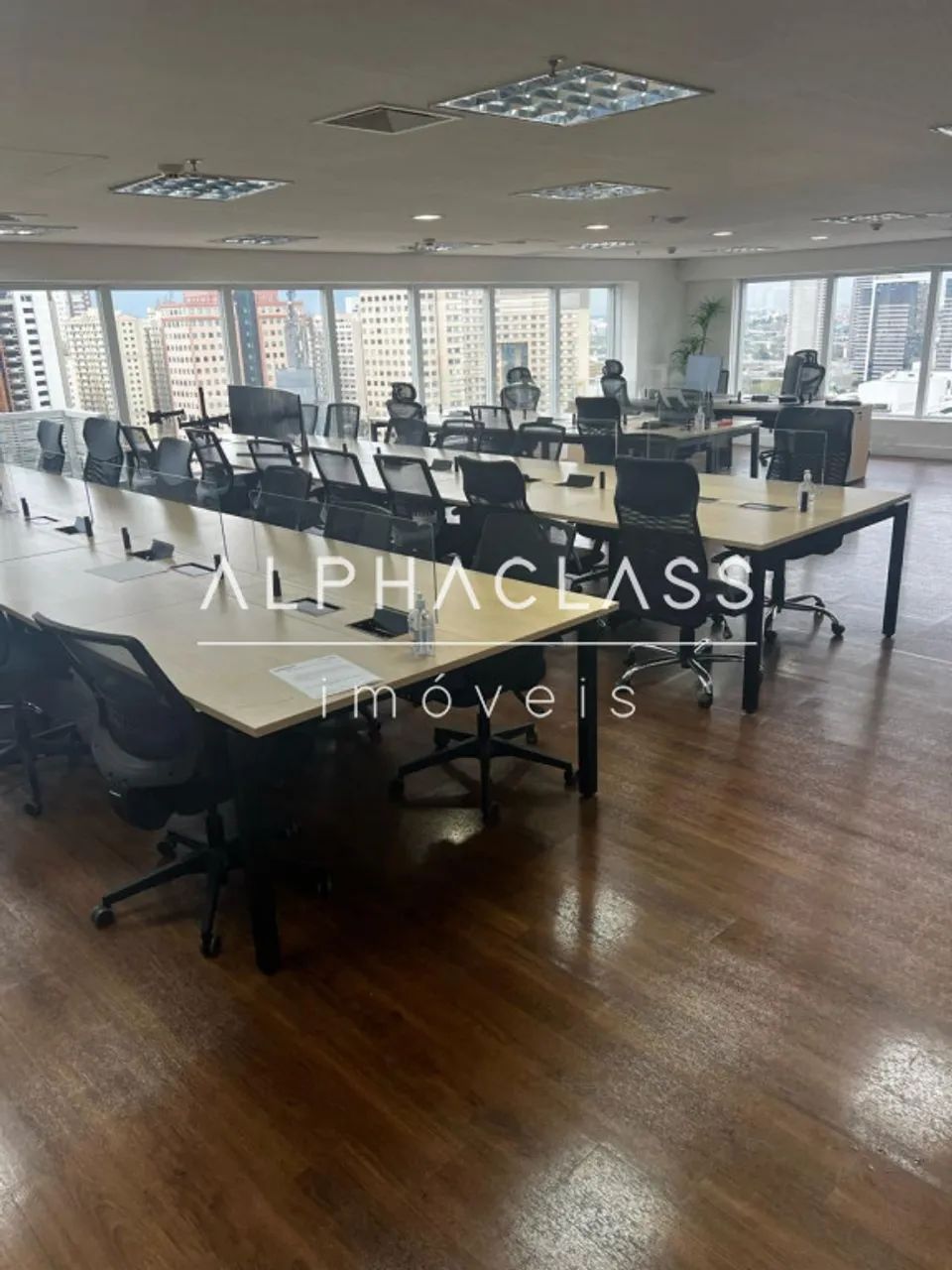 Alugo sala comercial em Alphaville - Edifício Quebec - Foto 3