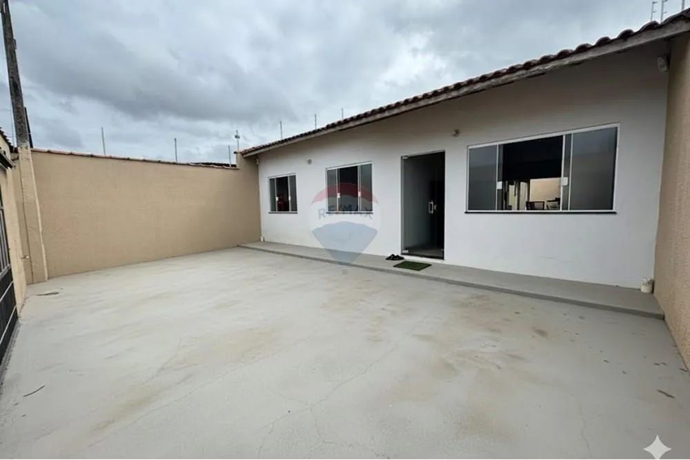 Casa em Peruíbe com 3 dormitórios, Piscina e Churrasqueira! - Foto 2