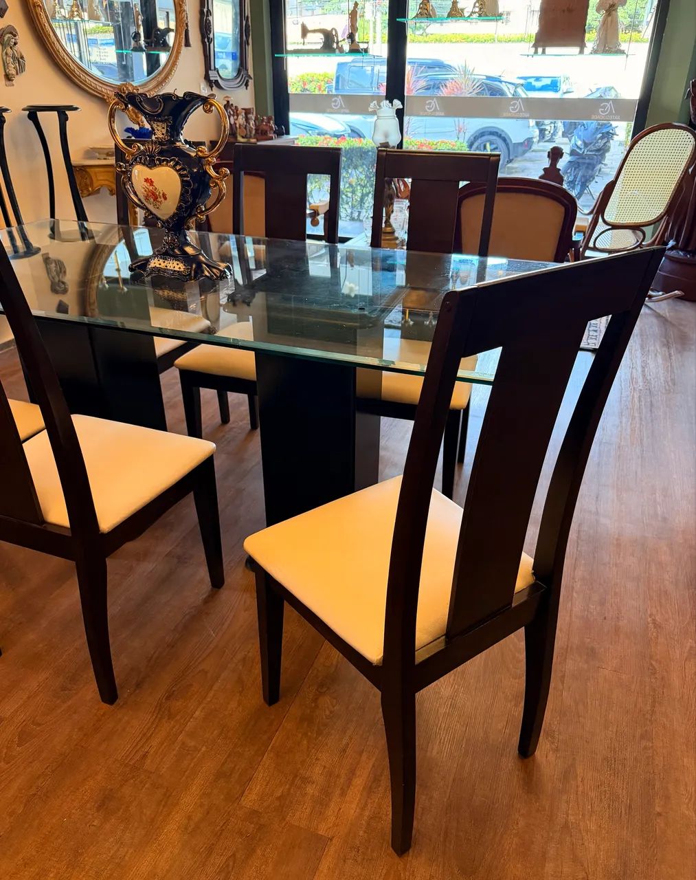 Mesa com 6 Cadeiras - Foto 4