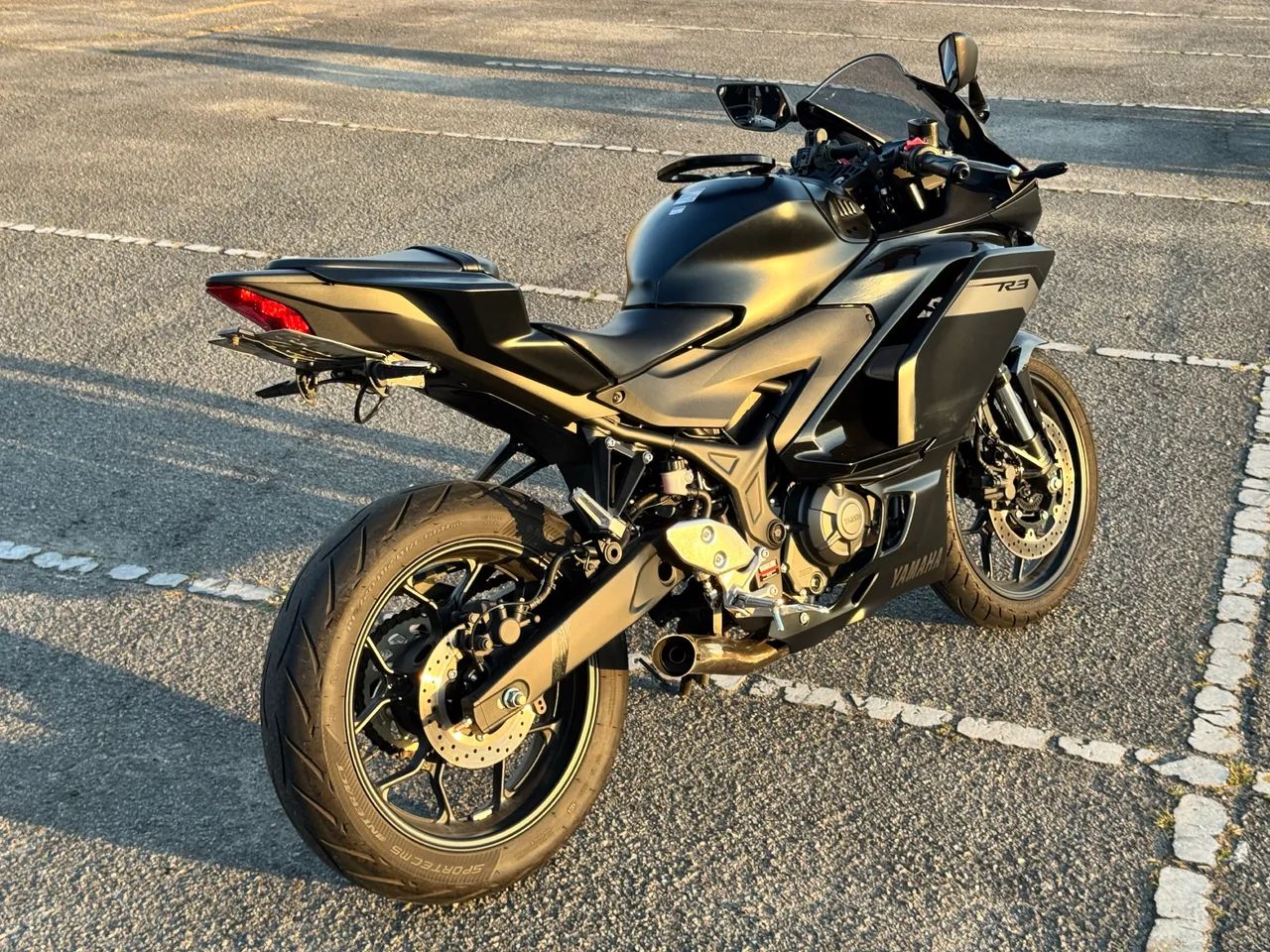 Yamaha YFZ R3 Connected  - Foto 3