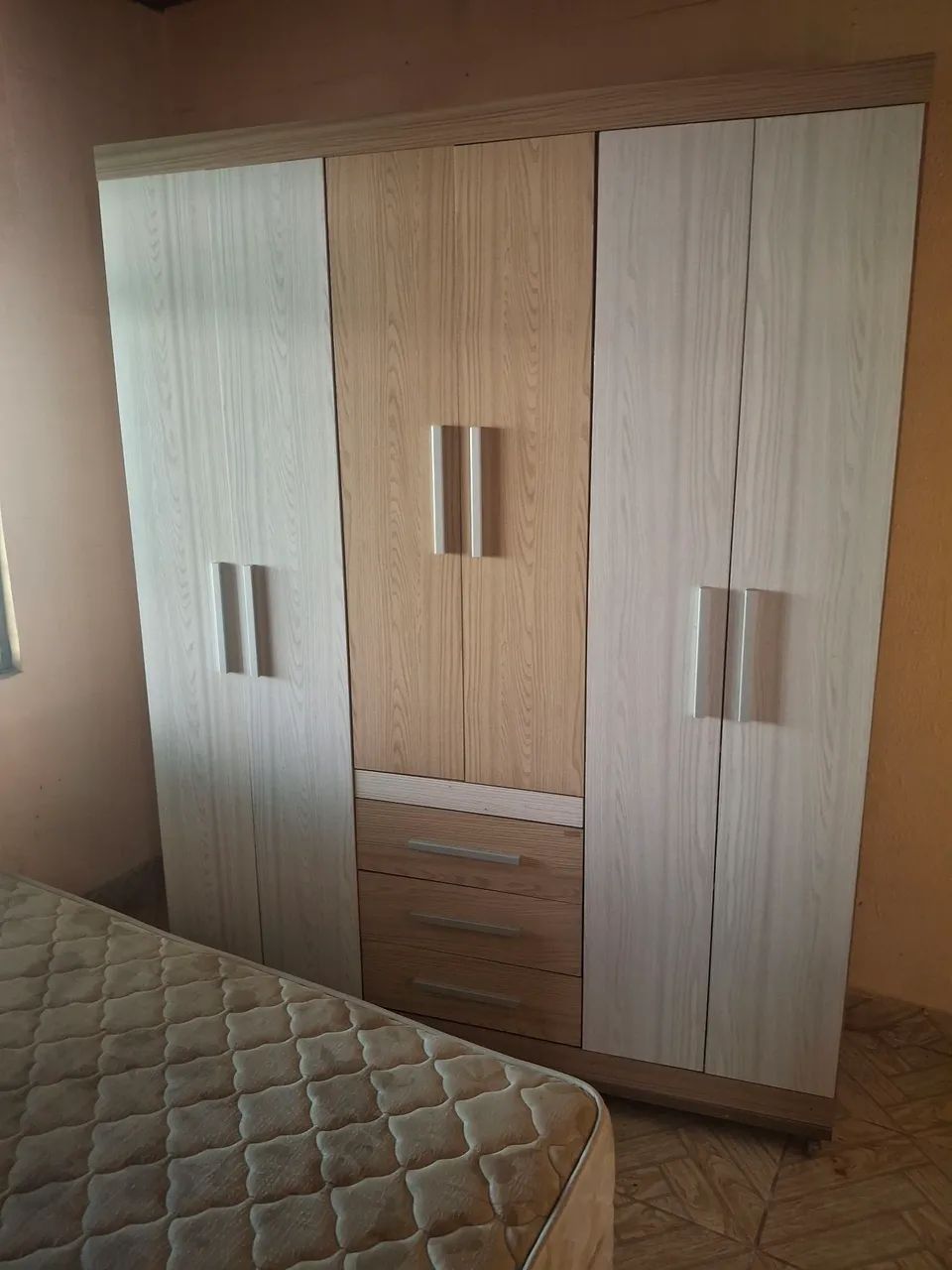 GUARDA ROUPA CASAL 6 PORTAS