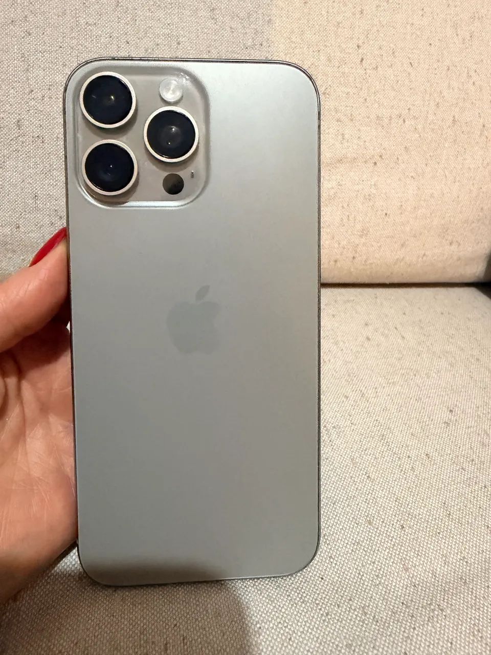 iPhone 16 Pro Max 
