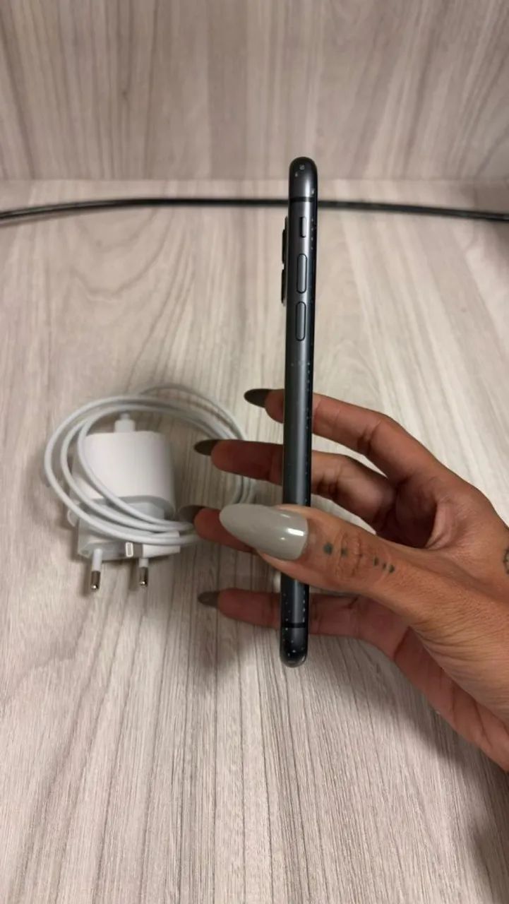 iPhone 11 64GB Bateria 100% c/ Carregador Original - Foto 3