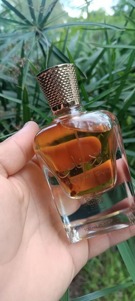 Perfume árabe masculino Special Oud de wataniah 