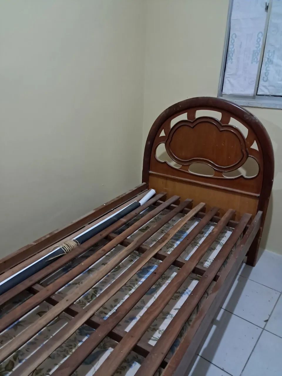 Cama de solteiro com auxiliar e 3 gavetas madeira maciça  - Foto 4