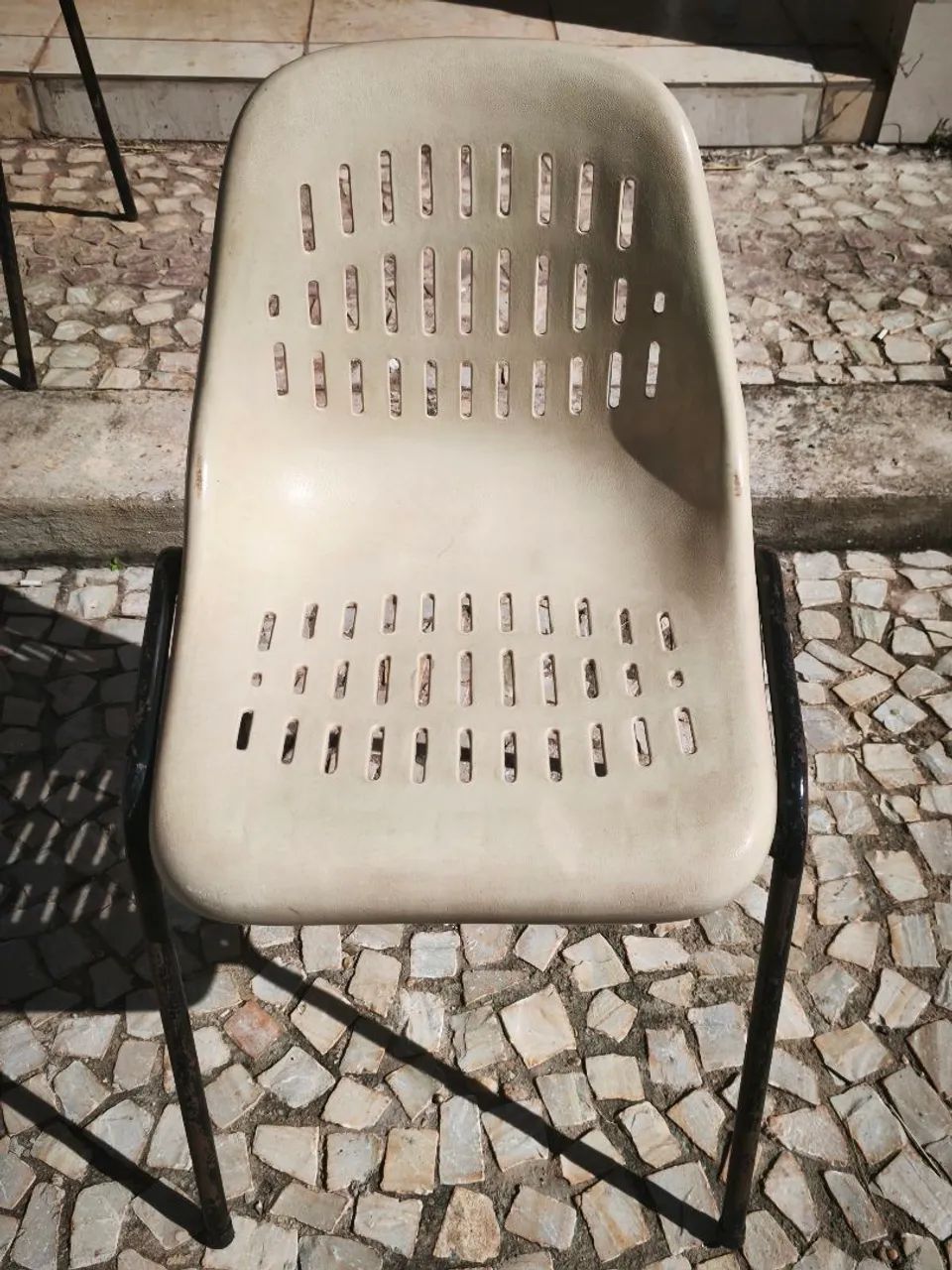 Mobiliário p/ Escolas e Comércios (Cadeiras) - A partir R$ 15 - Foto 6