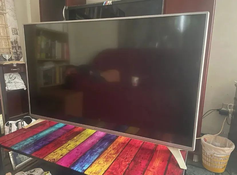 TV LG branca 49 Polegadas Leia a Deuscrição do anúncio porfavor - Foto 3