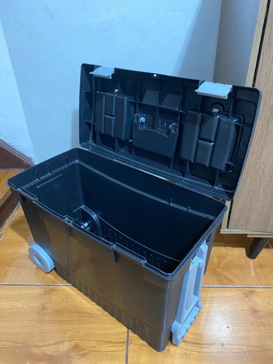 Maleta multiuso com rodinha r$60 - Foto 3