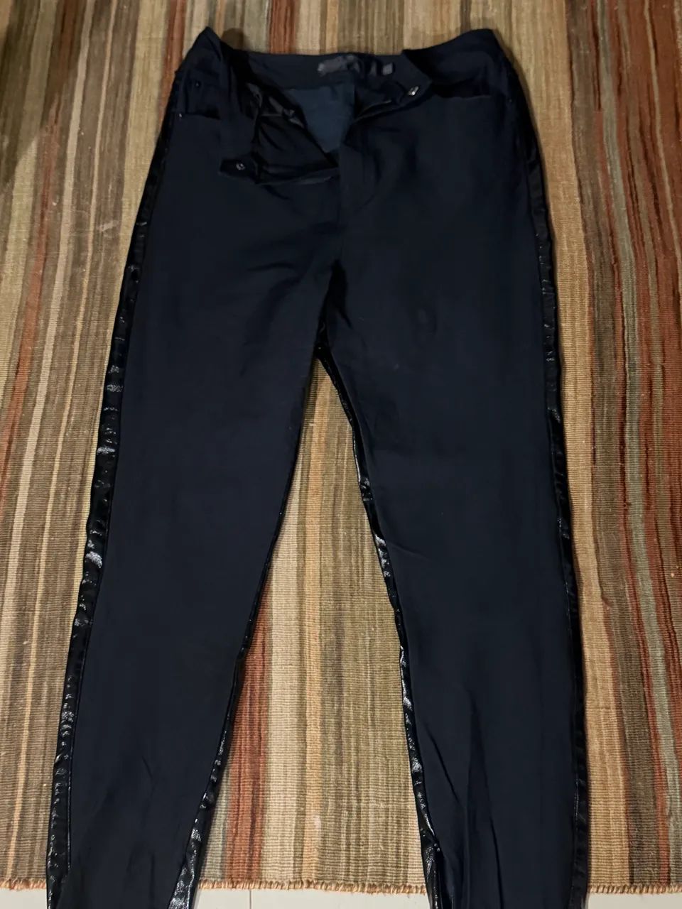 calça john john preta 40 - Foto 2