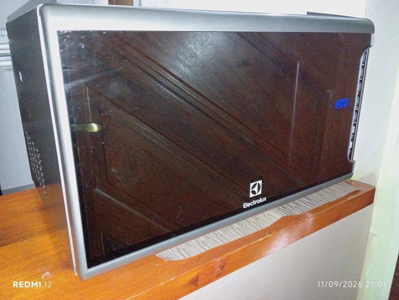 Micro Ondas Electrolux espelhado30lts  - Foto 2