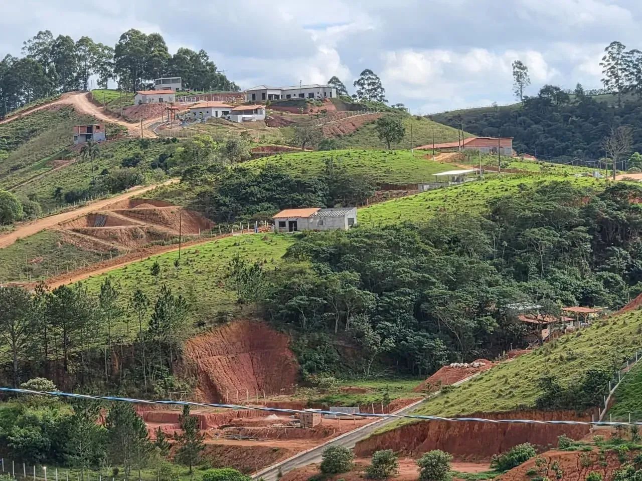 He Lotes com 600m² fácil negociação - Foto 2