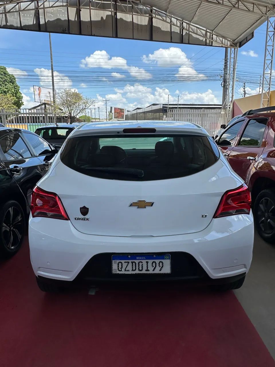 Chevrolet Onix Hatch LT 1.4 8V Flex Aut. 4P 2019 - Foto 3