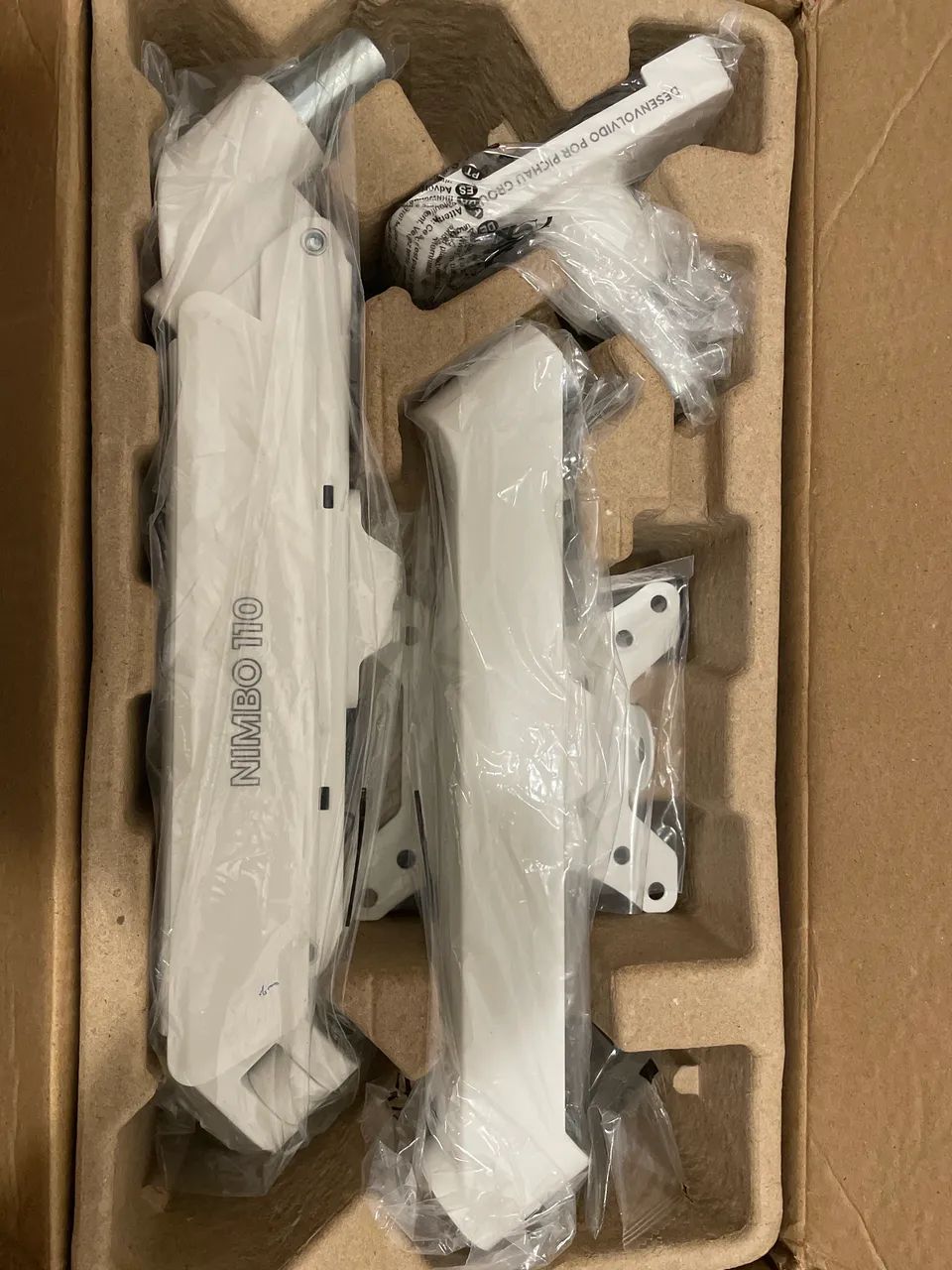 SUPORTE PARA MONITOR COM PISTÃO A GÁS NIMBO 110