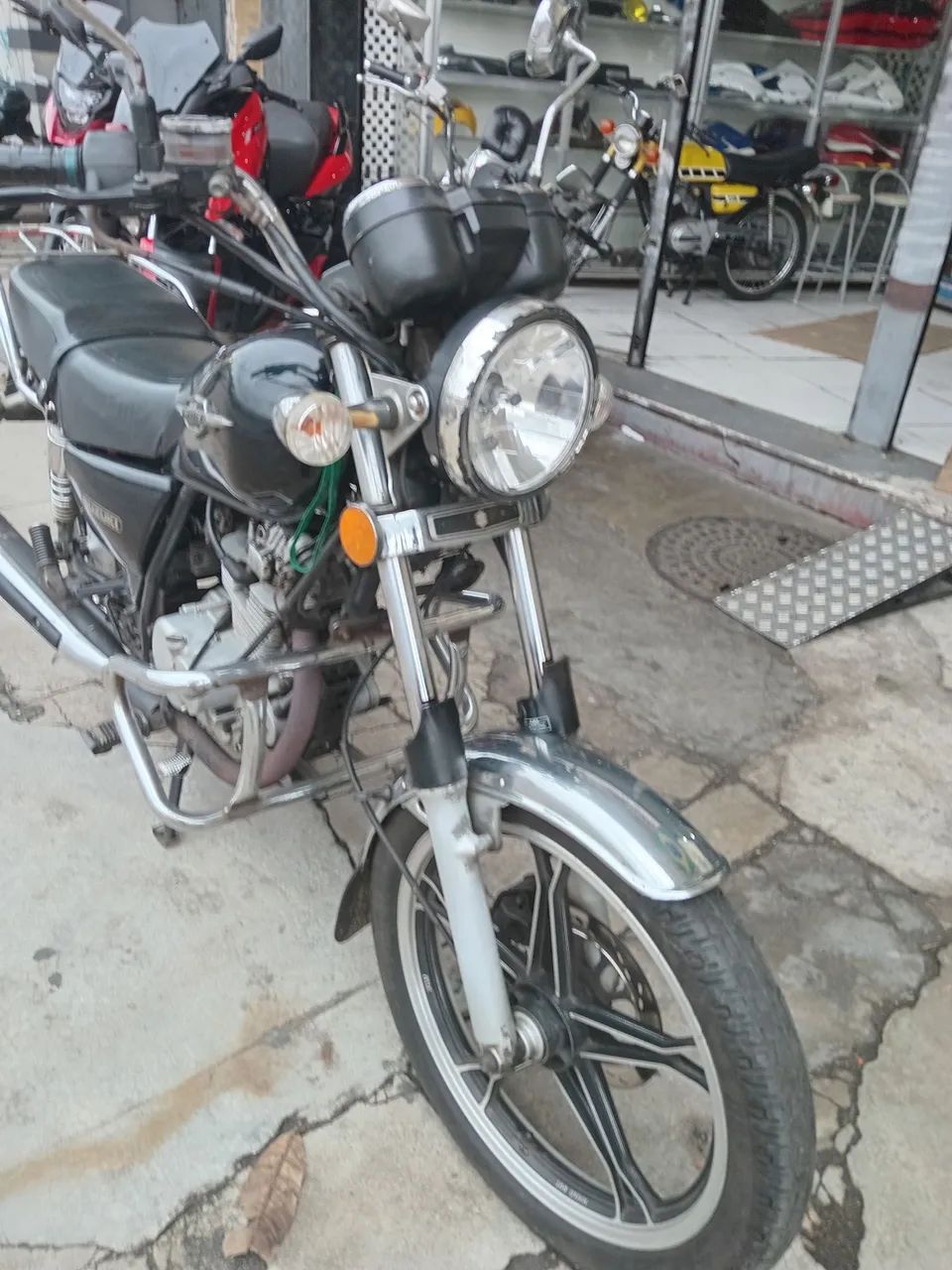 Intruder 125 - Foto 4