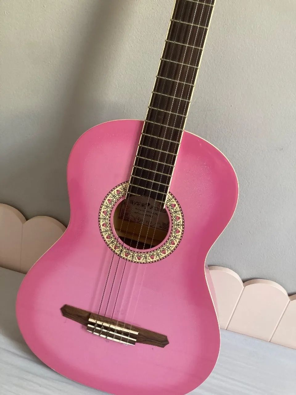 Violão infantil rosa 