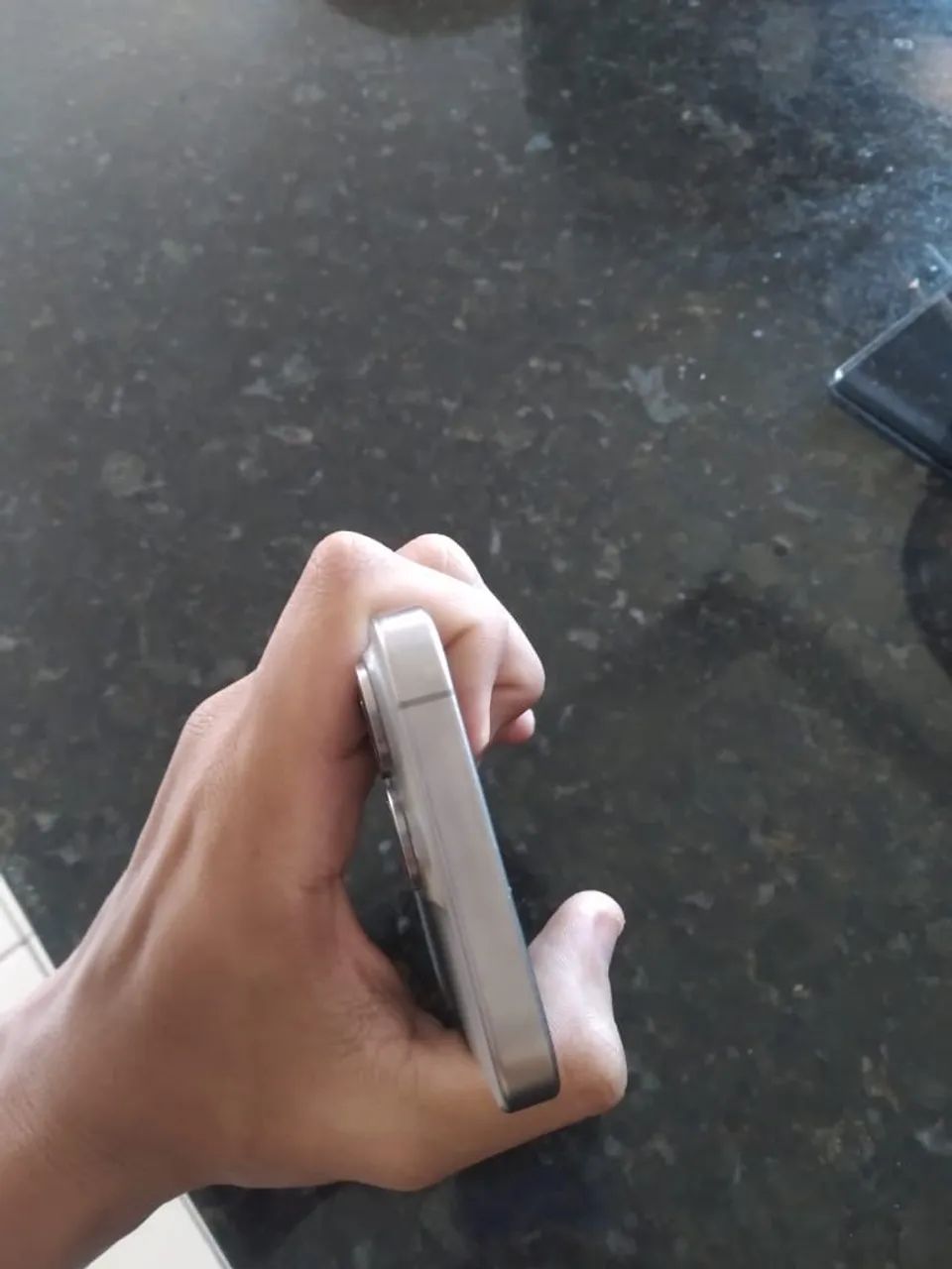 IPHONE 15 PRO - Foto 5