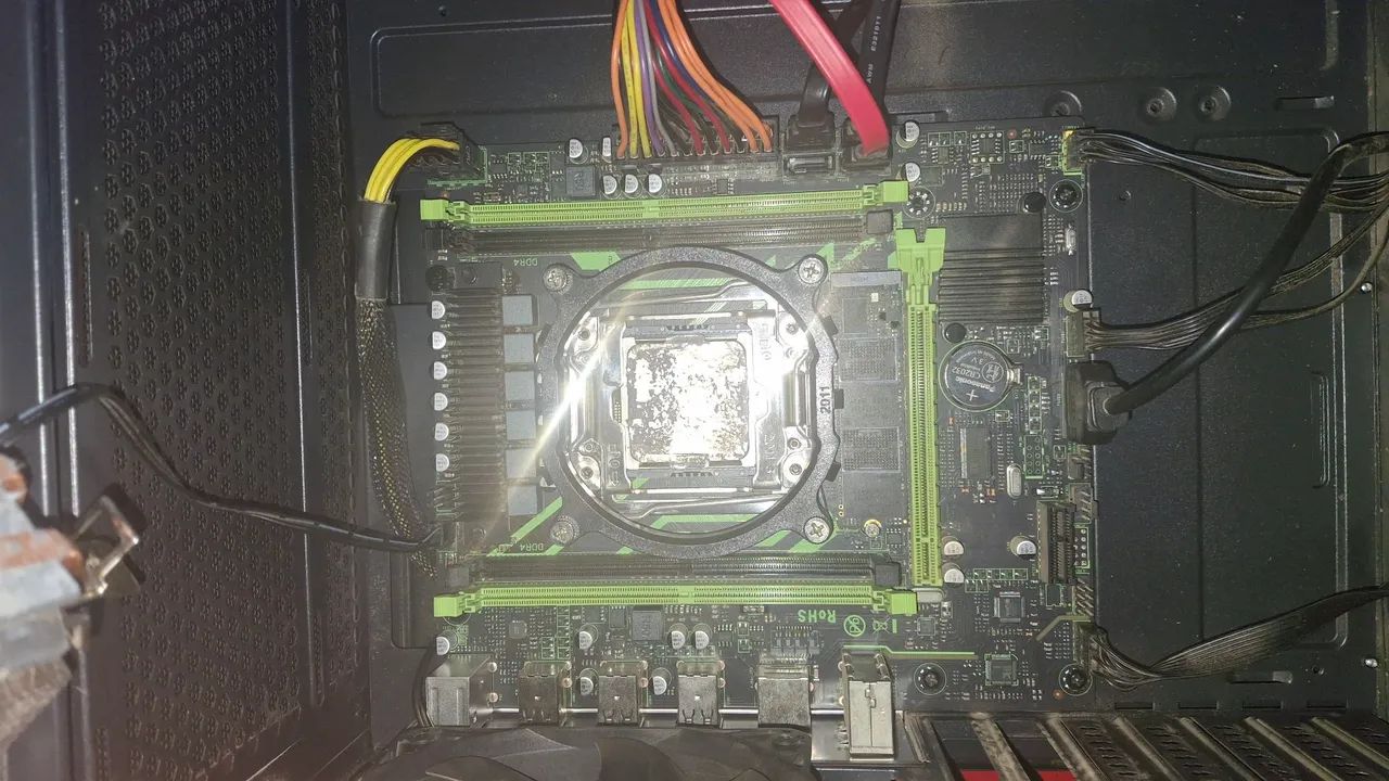 Placa mãe LGA 2011 ddr4 +Processador Xeon  - Foto 2