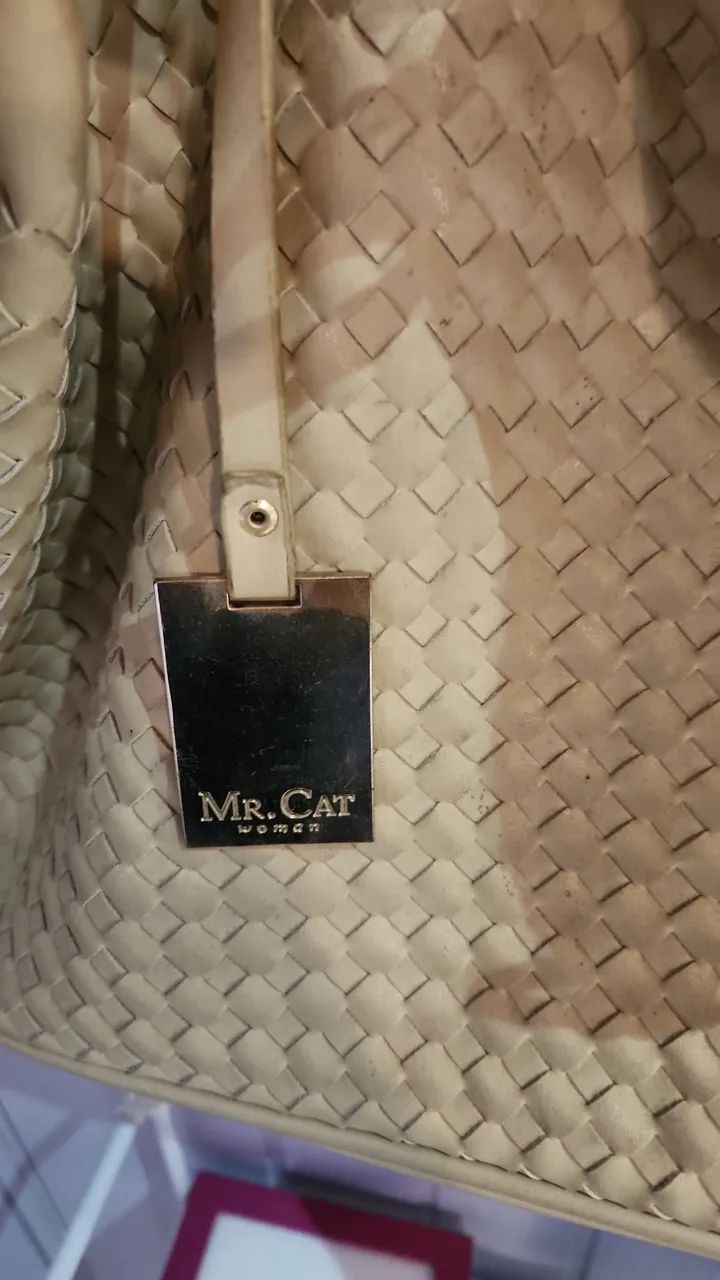 Vendo bolsa Mr Cat couro  - Foto 2