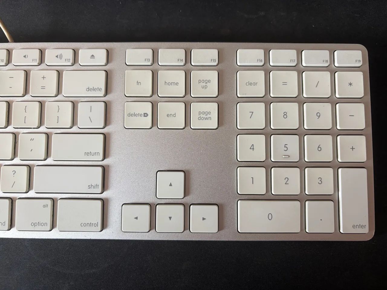 Teclado Apple MAC com fio A1243 - Foto 5