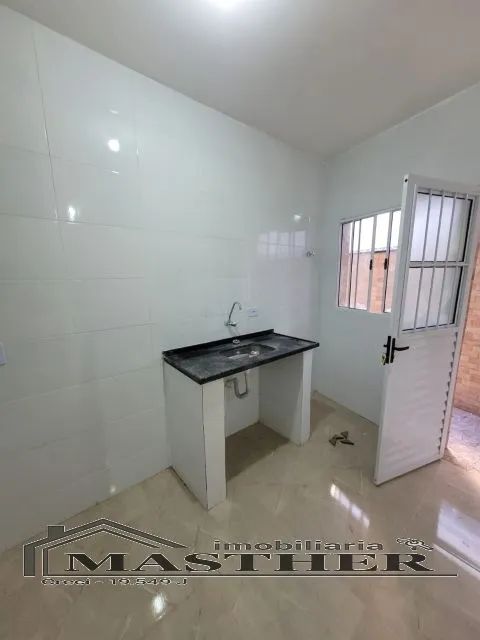 QUARTO, SALA E COZINHA