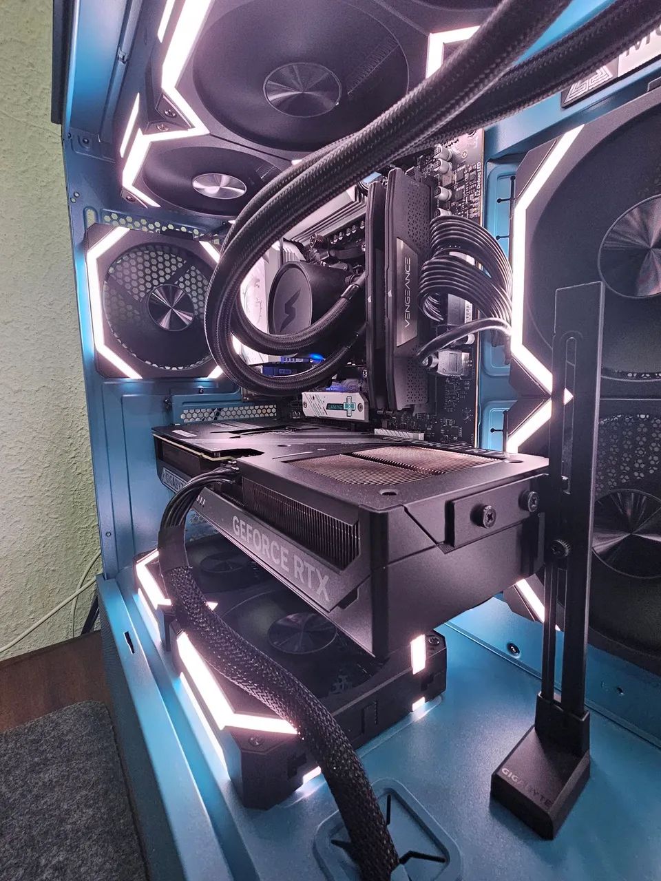 Pc Gamer 5070ti 9800x3d