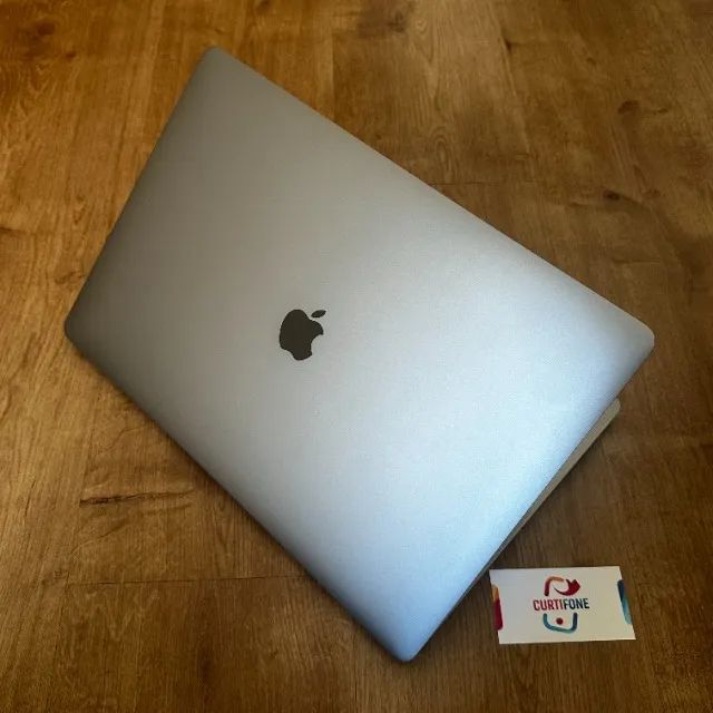 MacBook Pro 16
