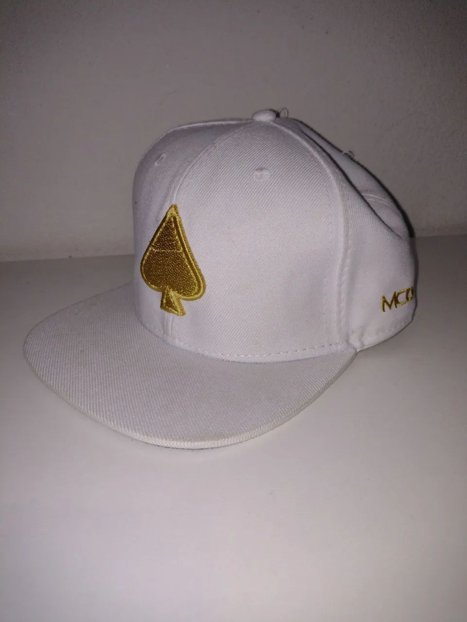 Boné MCD Golden core branco 97% poliéster 3% algodão  - Foto 3