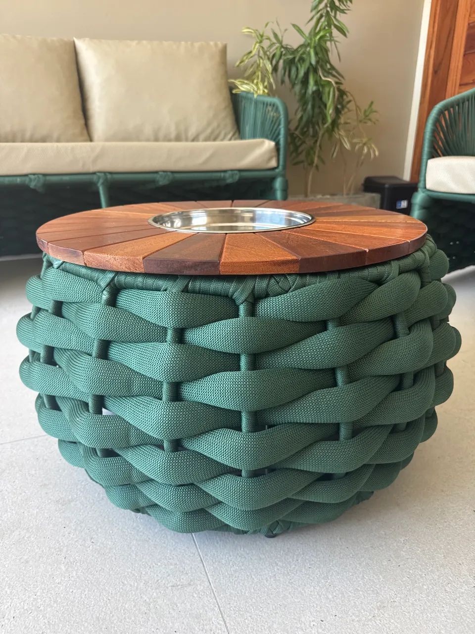 Conjunto de sofá poltronas e centro de mesa  - Foto 2
