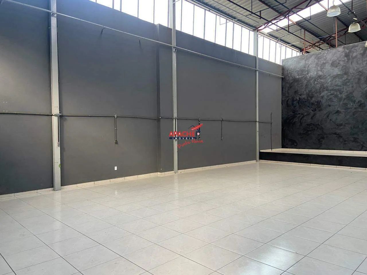 Ponto Comercial à Venda no Centro de Ponte Nova/MG - Foto 2