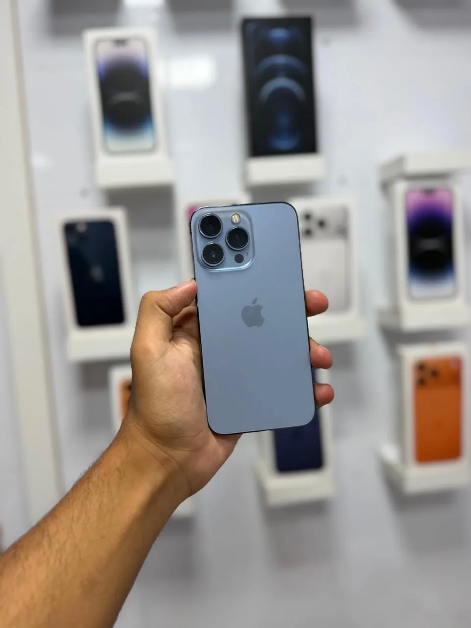 IPHONE 12 PRO MAX 256 GB 2.700,00 - Celulares e Smartphones
