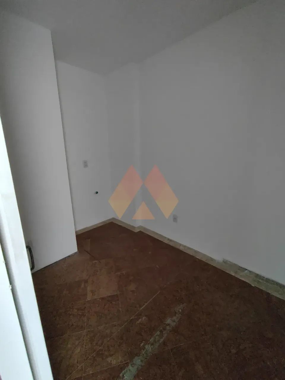 Centro Médico - Excelente Sala com 57m² - Foto 5
