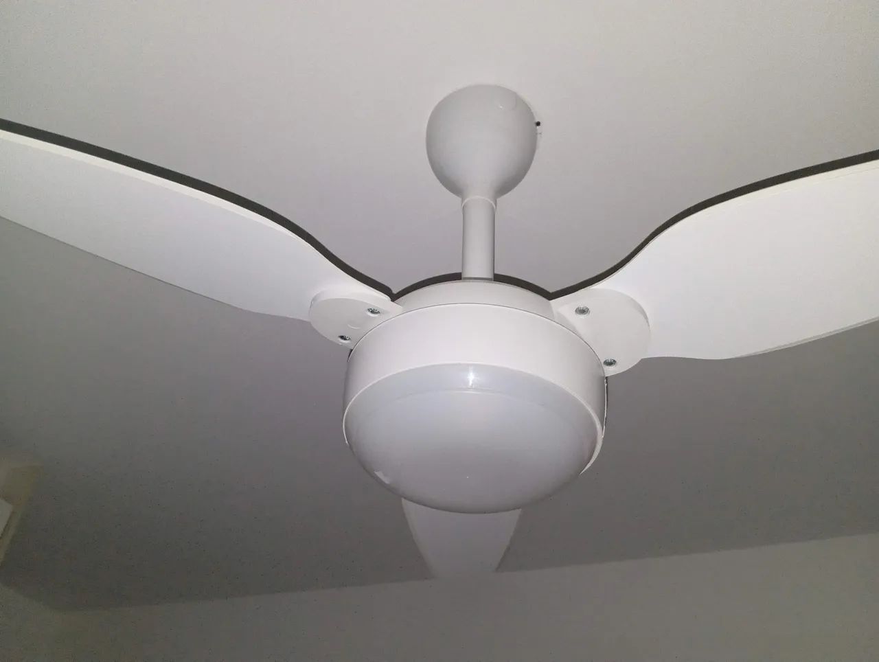 Ventilador de teto 