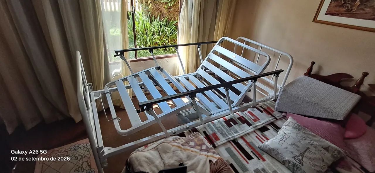 Cama Hospitalar Motorizada Elétrica semi nova com controle com elevação da cabeça e pernas - Foto 5