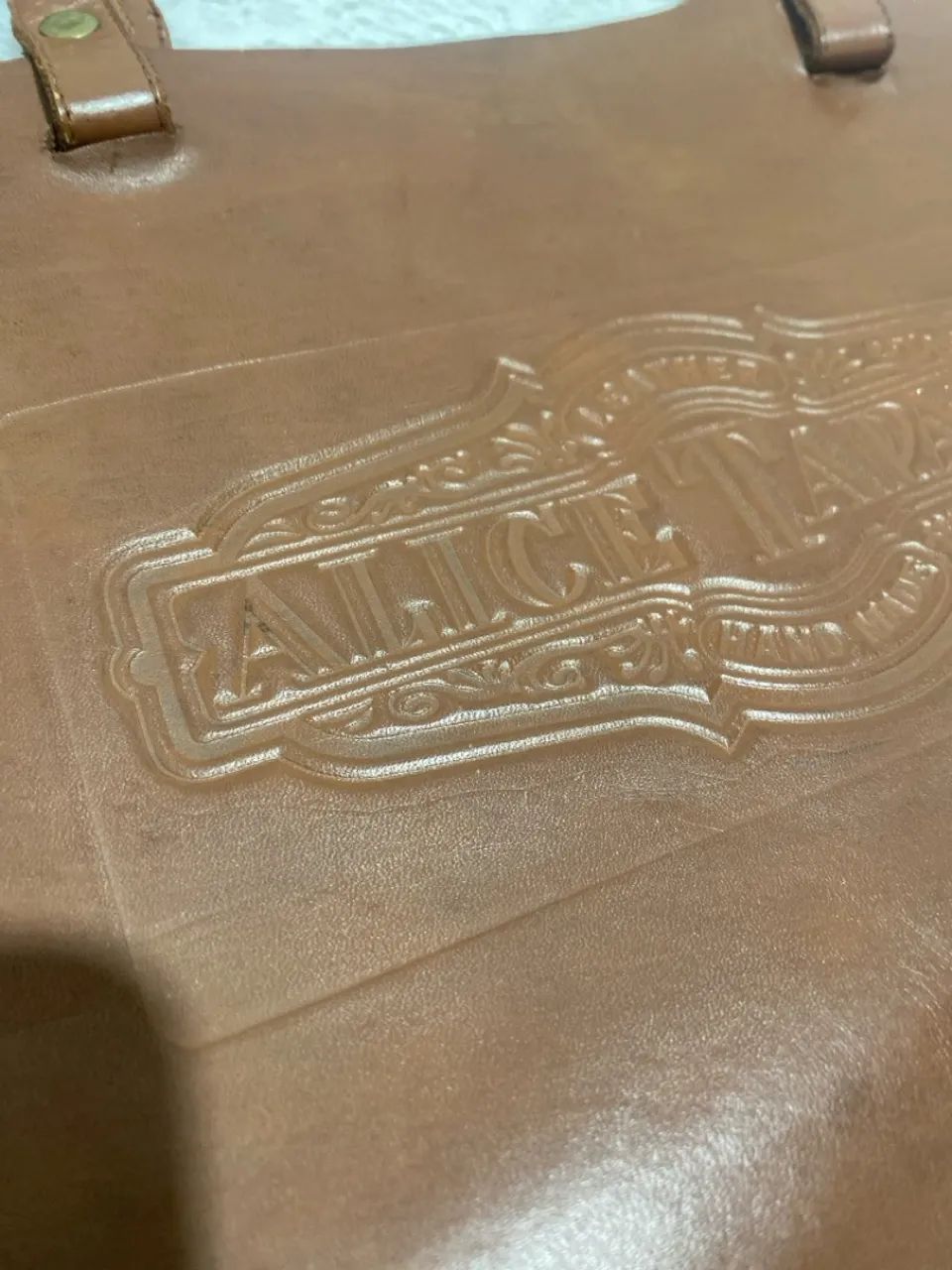 Bolsa marcada no couro - Foto 2