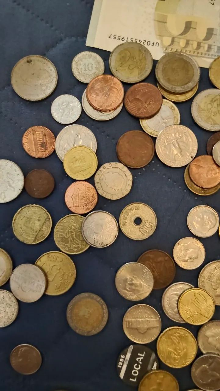 Moedas antigas de vários países  - Foto 4