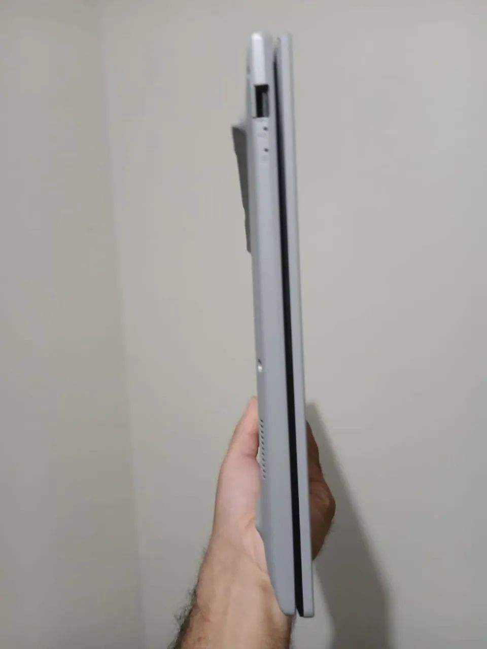 NOTEBOOK ASUS VIVOBOOK 256GB 8GB DE RAM CORE i5 máquina bem novinha com caixa e carregador - Foto 3