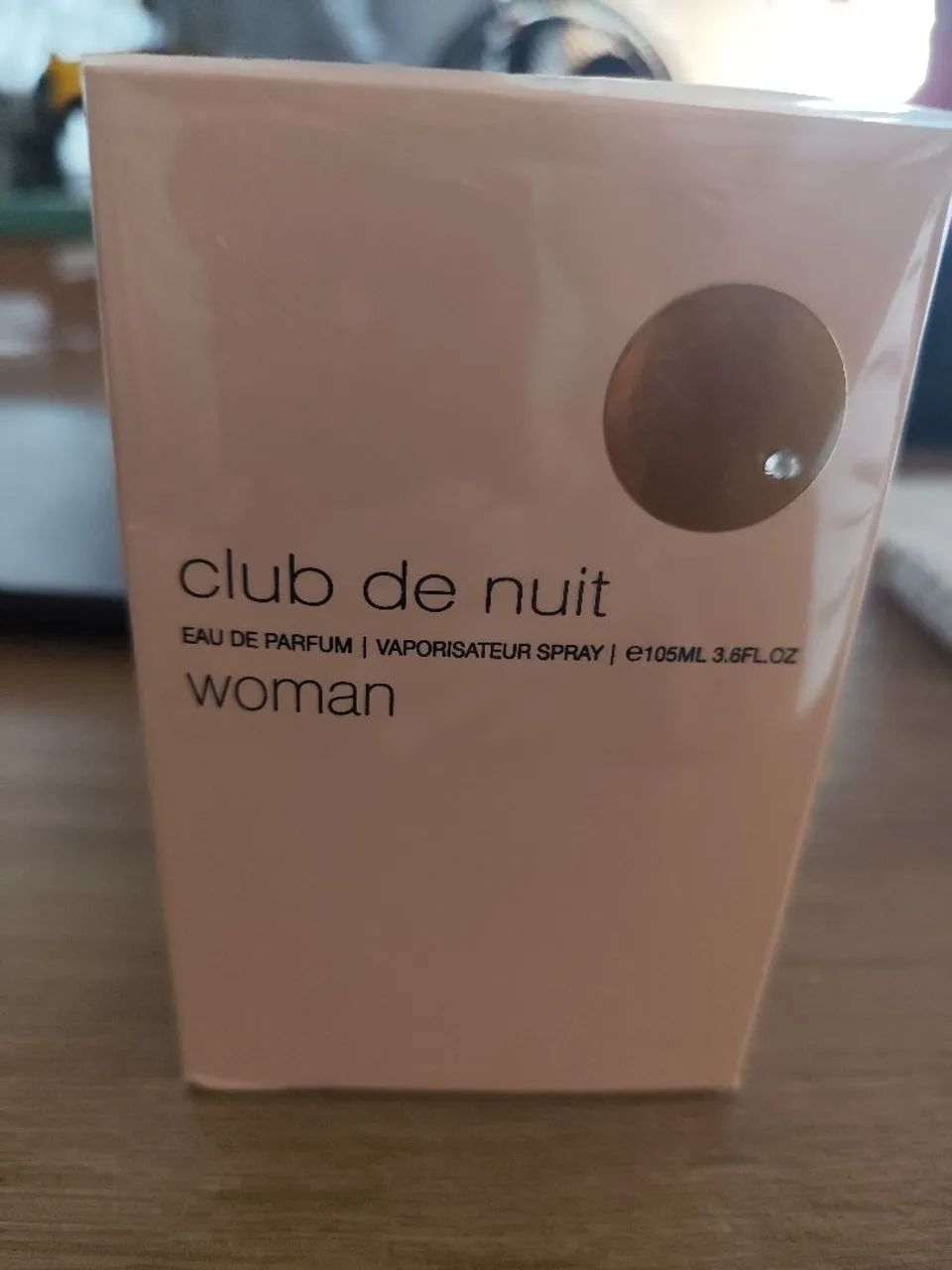 Perfume, na embalagem. Excelente fragrância! 