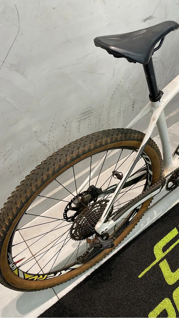 Bicicleta specialized stumpjumper 19 carbon - Foto 4
