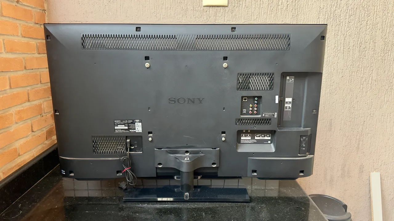 TV SONY 47 POLEGADAS  - Foto 2