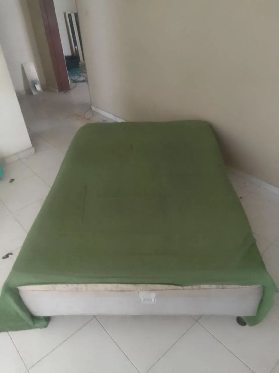 Cama box casal 