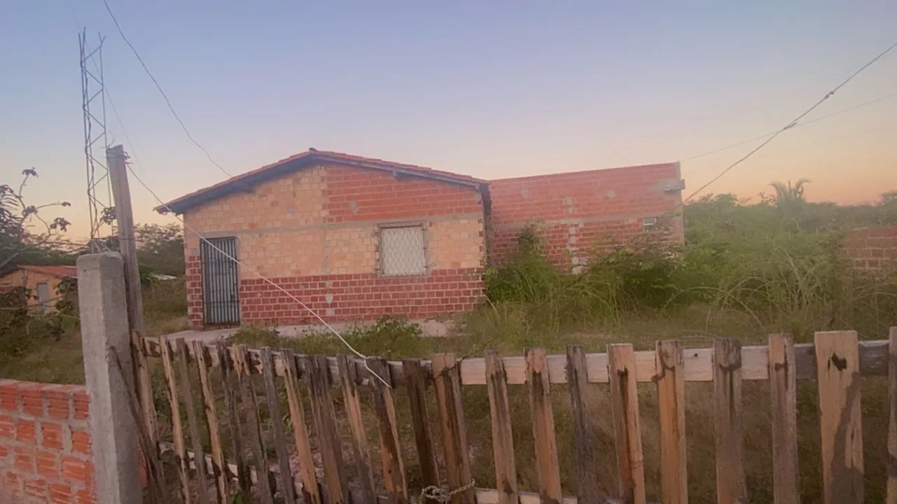 Vende-se essa casa  - Foto 2