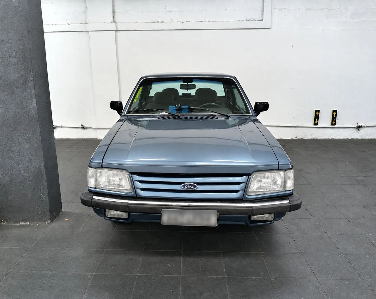 Ford Del Rey 1990