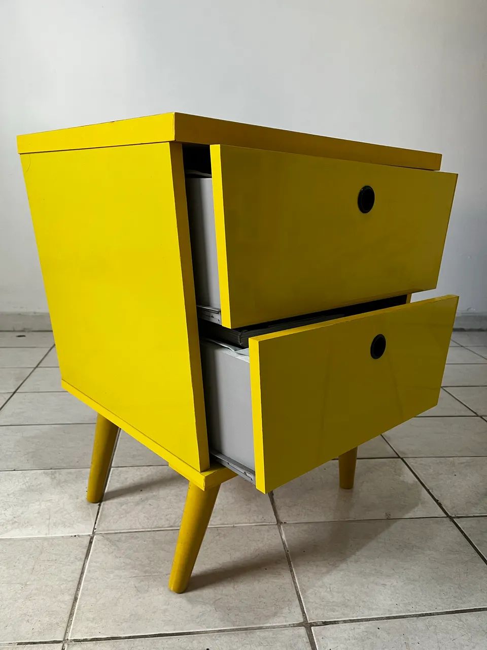 Mesa De Cabeceira Retro Vintage Amarelo - Foto 2
